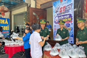 Màu xanh áo lính “Tiếp sức mùa thi” Kỳ thi tốt nghiệp THPT năm 2026 tại vùng biên giới Quảng Ninh