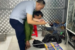 Quảng Trị: Chuyển cơ quan Công an xử lý vụ nghi kinh doanh pháo hoa nổ nhập lậu