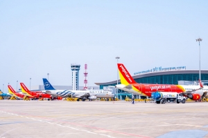 Drone liên tiếp xâm nhập, sân bay Nội Bài và Cát Bi nhiều lần phải gián đoạn hoạt động bay