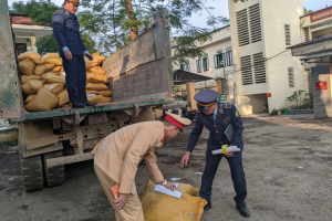 Cao Bằng: Đội Quản lý thị trường số 4 vượt chỉ tiêu thu nộp ngân sách cả năm chỉ trong 6 tháng