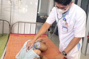 Đà Nẵng: Hơn 40 trường hợp nghi ngộ độc sau khi ăn bánh mì