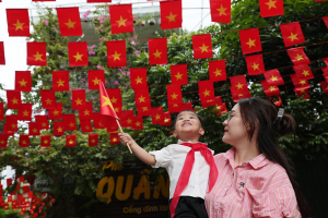Bộ Nội vụ lên tiếng về đề xuất tăng thêm hai ngày nghỉ dịp Quốc khánh