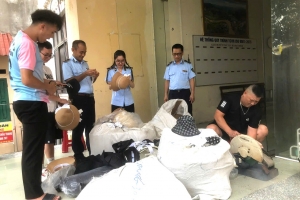 Lạng Sơn: Tiêu hủy gần 950 sản phẩm giả mạo nhãn hiệu nổi tiếng