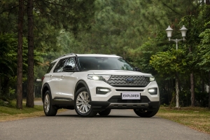 Ford phát triển hệ thống cho phép ô tô tự di chuyển để tránh va quệt khi đang đỗ