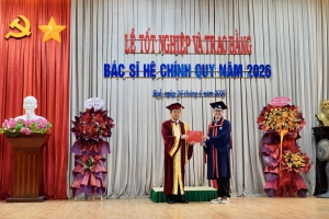 Huế: Hơn 1.100 tân bác sĩ, dược sĩ và cử nhân y khoa được trao bằng tốt nghiệp