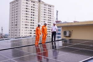 Lan tỏa phong trào lắp đặt điện mặt trời mái nhà từ người lao động ngành điện