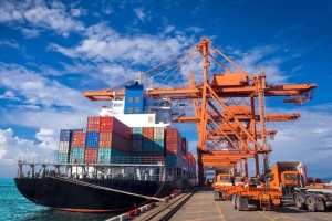 Nhập khẩu tăng nhanh hơn xuất khẩu: Tín hiệu chuẩn bị cho chu kỳ đơn hàng mới hay áp lực nhập siêu?