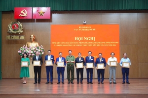 Vinachem được biểu dương trong phong trào toàn dân bảo vệ an ninh Tổ quốc