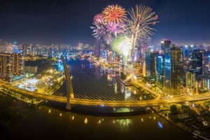 TP. HCM bắn pháo hoa 16 điểm, trình diễn 3D Mapping quốc tế tối 2/7