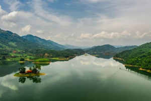 Bắc Ninh chấp thuận chủ trương đầu tư dự án Điện mặt trời rộng hơn 54 ha