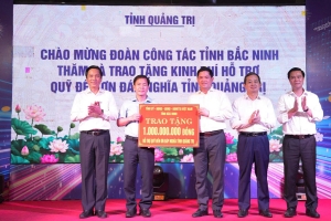 Tỉnh Bắc Ninh trao tặng 1 tỷ đồng ủng hộ Quỹ Đền ơn đáp nghĩa tỉnh Quảng Trị