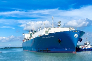 PV GAS tiên phong ký hợp đồng LNG định hạn đầu tiên của Việt Nam, khẳng định vị thế dẫn dắt thị trường năng lượng