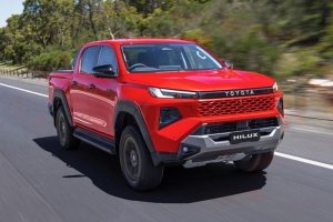 Toyota Hilux ghi dấu ấn với mức tăng trưởng cao nhất phân khúc bán tải