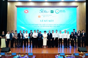 Lễ ký Biên bản ghi nhớ hợp tác giữa Ủy ban Chứng khoán Link M88.com tải ứng dụng và các cơ sở giáo dục Đại học