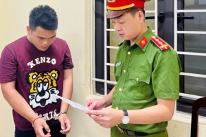 Khởi tố đối tượng chống người thi hành công vụ tại Hưng Yên