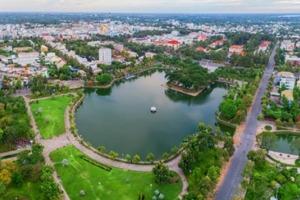 Đồng Tháp thông qua 48 nghị quyết tạo nền tảng phát triển kinh tế - xã hội giai đoạn mới
