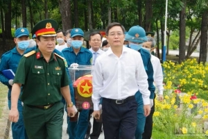 Bí thư Thành ủy Huế yêu cầu đẩy nhanh lấy mẫu ADN hài cốt liệt sĩ