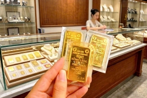 Giá vàng thế giới tăng mạnh, lập đỉnh 2 tuần
