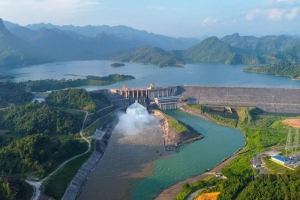Khẩn trương kiểm tra hồ chứa, sẵn sàng ứng phó mưa lũ bất thường cuối năm