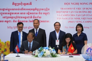 Việt Nam - Campuchia thống nhất triển khai vận tải qua Cửa khẩu quốc tế Tân Nam - Meun Chey