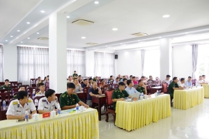 Nâng cao nhận thức về bảo vệ công trình dầu khí và chống khai thác IUU