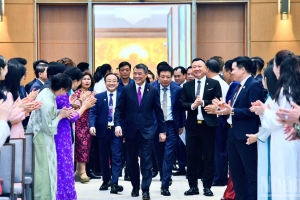 “Tháo gỡ điểm nghẽn - Khơi thông nguồn lực - Thúc đẩy tăng trưởng"