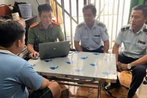 Vĩnh Long: Thu giữ 31 bộ kích điện khai thác thủy sản rao bán trên Facebook, TikTok