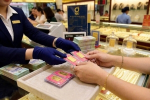 Cập nhật giá vàng hôm nay 15/9: SJC giảm 300.000 đồng