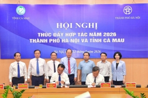 Hà Nội và Cà Mau ký kết hợp tác toàn diện, thúc đẩy liên kết phát triển