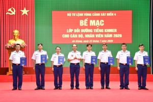 30 cán bộ, nhân viên Vùng Cảnh sát biển 4 hoàn thành khóa học tiếng Khmer năm 2026
