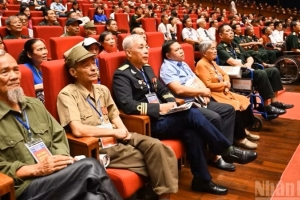 Hoàn thiện chính sách ưu đãi, chăm lo người có công với cách mạng