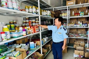 Lâm Đồng: Đội Quản lý thị trường số 13 siết kiểm tra vật tư nông nghiệp, bảo vệ quyền lợi người tiêu dùng