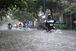 Thời tiết ngày 25/7: Mưa dông diện rộng trên cả nước