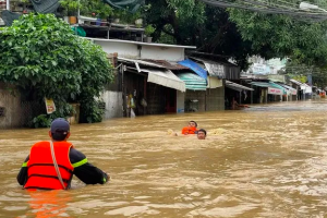 Bộ Xây dựng yêu cầu rà soát, bảo đảm an toàn hạ tầng mùa mưa lũ