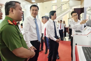 Lạng Sơn khai trương 10 Trạm dịch vụ công số, thúc đẩy chuyển đổi số phục vụ người dân