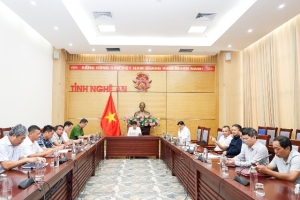 Bộ Xây dựng và Nghệ An ký quy chế phối hợp bảo đảm an toàn giao thông đường sắt