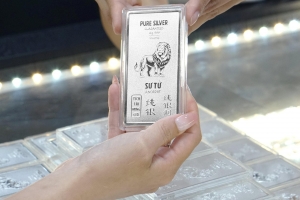 Giá bạc hôm nay 30/7: Bật tăng