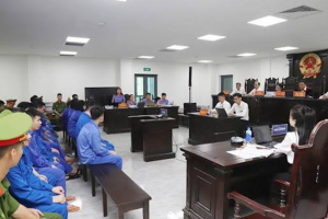 Từ 1/8, không được mang điện thoại, máy tính và đồng hồ thông minh vào phiên tòa