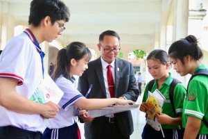 Hướng nghiệp thời AI: Doanh nghiệp cần trở thành "người thầy"