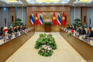 Chủ tịch Quốc hội Trần Thanh Mẫn hội đàm với Chủ tịch Quốc hội kiêm Chủ tịch Hạ viện Vương quốc Thái Lan Sophon Zaram