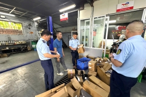 Lực lượng Quản lý thị trường Hà Nội tăng cường kiểm tra, xử lý vi phạm
