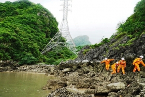 Công ty Điện lực Quảng Ninh: 53 năm thắp sáng niềm tin trên Vùng Mỏ anh hùng