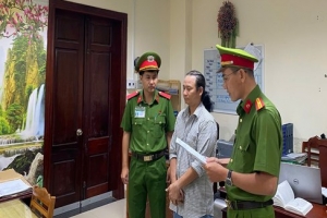 Cần Thơ: Khởi tố chủ cửa hàng kinh doanh hơn 1.500 sản phẩm giày dép giả mạo nhãn hiệu