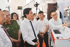 Lạng Sơn đôn đốc vận hành hiệu quả mô hình Trạm dịch vụ công số