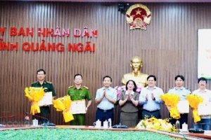 Quảng Ngãi: Đội QLTT số 2 được Ban Chỉ đạo 389 Quốc gia tặng Bằng khen