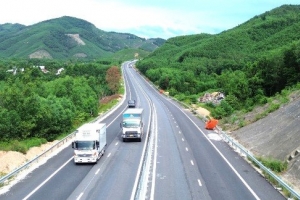 Dự án mở rộng cao tốc La Sơn - Hòa Liên: Sẵn sàng khai thác 4 làn xe vào tháng 8