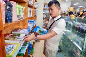Thanh Hóa: Sách giáo khoa chưa đủ, phụ huynh sốt ruột trước thềm năm học mới