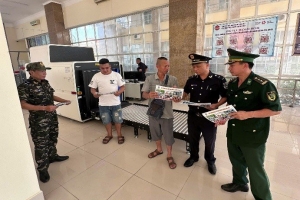 Hải quan khu vực VIII: Tăng cường phổ biến pháp luật tới cư dân khu vực biên giới