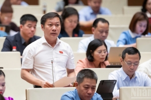 Đại biểu Quốc hội đề nghị ưu tiên bố trí nguồn lực cho chính sách tiền lương