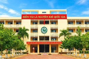 Lâm Đồng: Trường THPT chuyên Trần Hưng Đạo có Phó hiệu trưởng mới